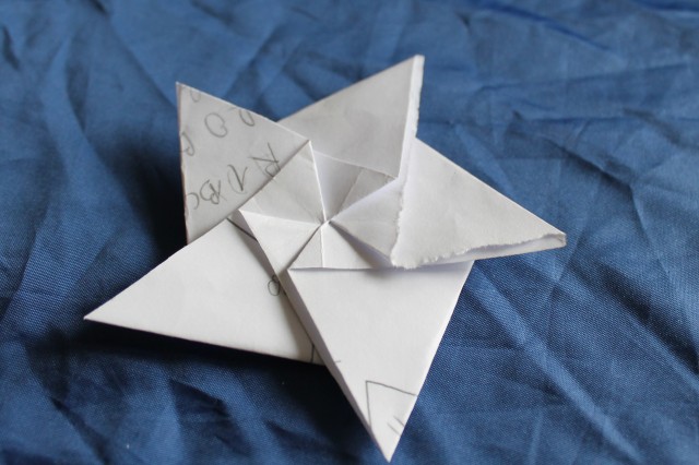 Etoile en origami Etape 6
